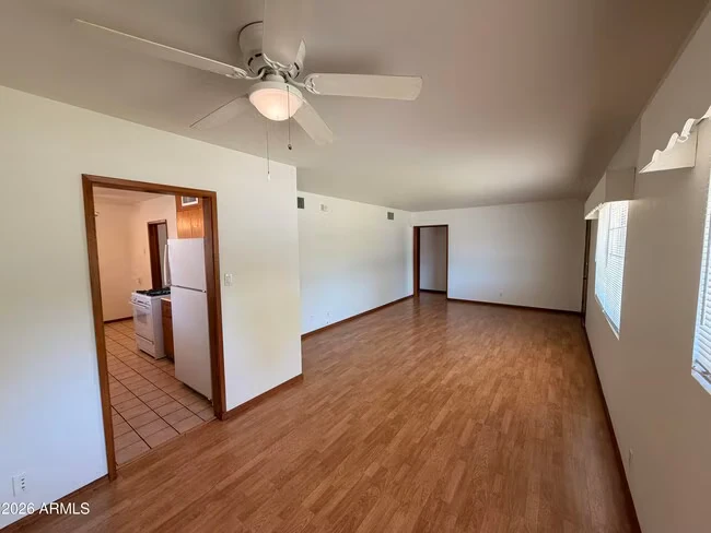 3416 N 43rd Pl Phoenix, AZ 85018 photo 4