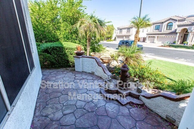 1108 S Roles Dr Gilbert, AZ 85296 photo 5