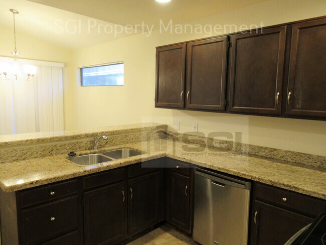 8725 W Bluefield Ave Peoria, AZ 85382 photo 5