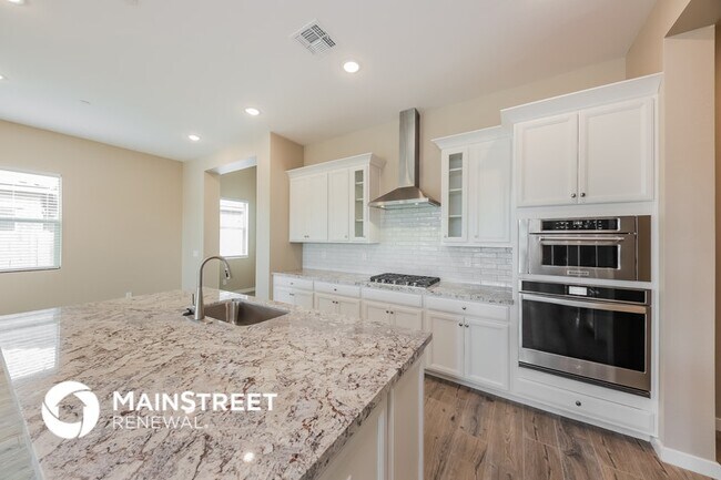 14069 W Desert Flower Dr Goodyear, AZ 85395 photo 5