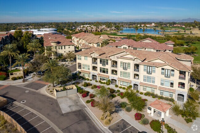 Artesia Condominiums phase 1 photo 2