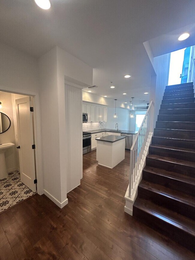 4100 Voltaire St San Diego, CA 92107 photo 3