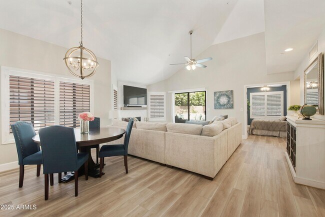 8700 E Mountain View Rd Scottsdale, AZ 85258 photo 2