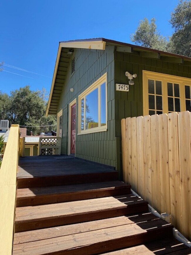 7475 Pine Valley Rd Pine Valley, CA 91962 photo 5
