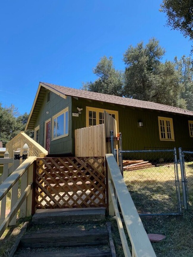 7475 Pine Valley Rd Pine Valley, CA 91962 photo 4
