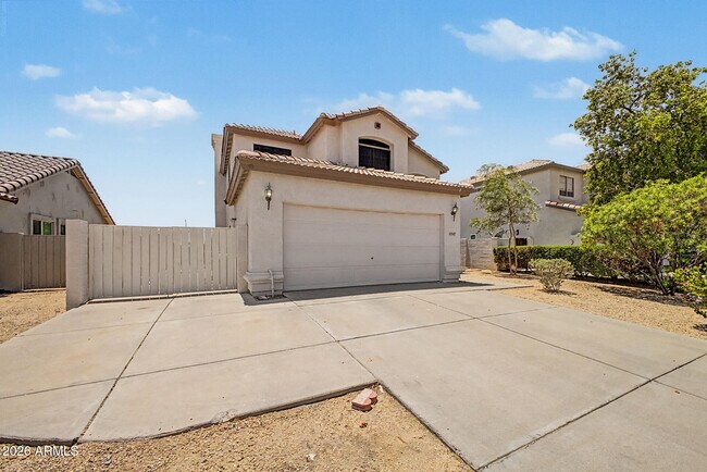 6947 W Via Del Sol Dr Glendale, AZ 85310 photo 3