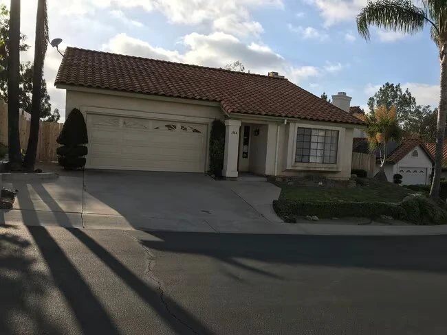 1964 Paseo del Rey Vista, CA 92084