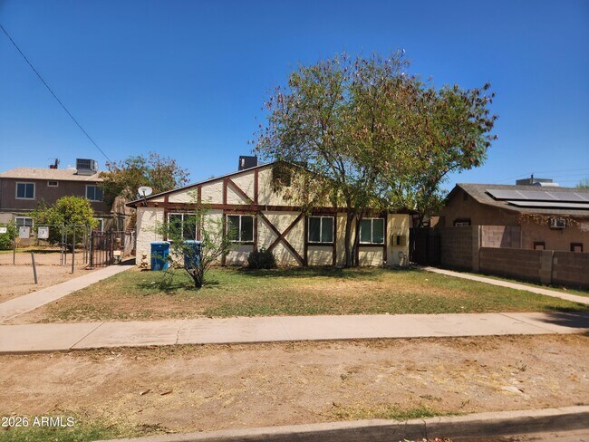 918 E Garfield St Phoenix, AZ 85006 photo 2