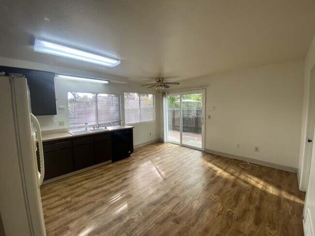 10860 Tierrasanta Blvd San Diego, CA 92124 photo 5