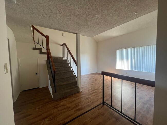 10860 Tierrasanta Blvd San Diego, CA 92124 photo 2