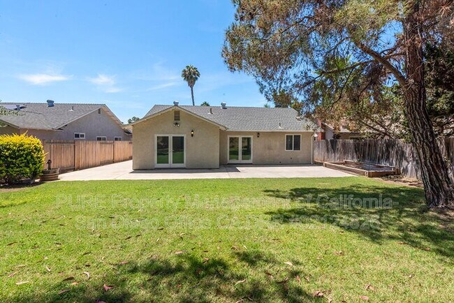 1442 Autumn Woods Pl Escondido, CA 92029 photo 5