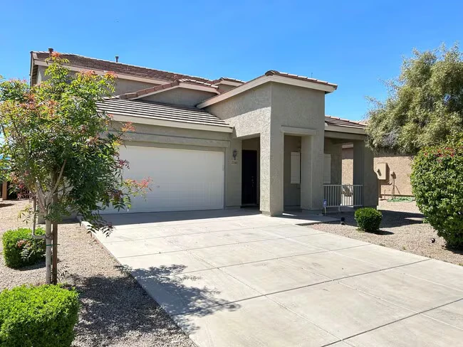12186 N 153rd Ave Surprise, AZ 85379 photo 2