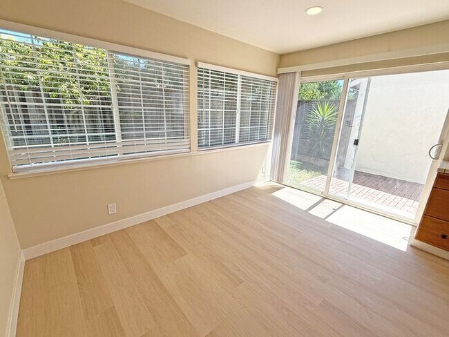 1768 Loch Ness Way San Jose, CA 95121 photo 4