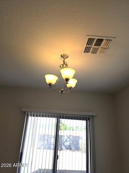 1064 S Jesse Pl Chandler, AZ 85286 photo 4
