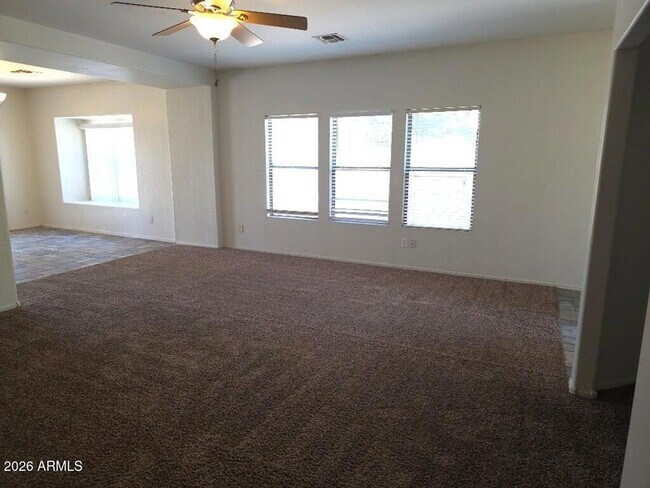 1064 S Jesse Pl Chandler, AZ 85286 photo 3
