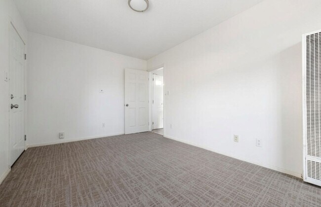 8542 Winter Gdns Blvd Lakeside, CA 92040 photo 4