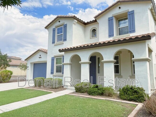 14872 W Voltaire St Surprise, AZ 85379 photo 2