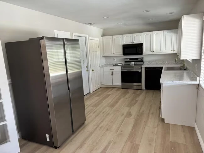 9309 Galston Dr Santee, CA 92071 photo 3
