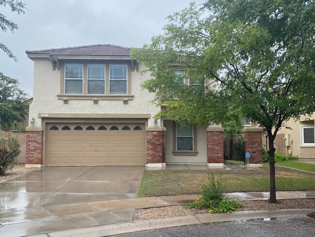 1577 S Hawk Ct Gilbert, AZ 85296 photo 2