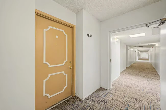 3033 E Devonshire Ave Phoenix, AZ 85016 photo 3