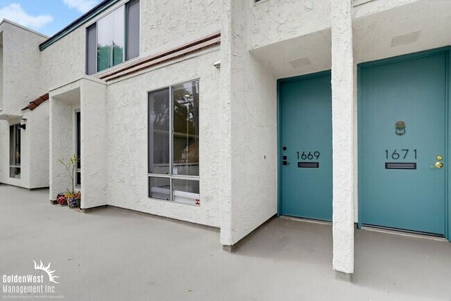 1669 Guy St San Diego, CA 92103 photo 2