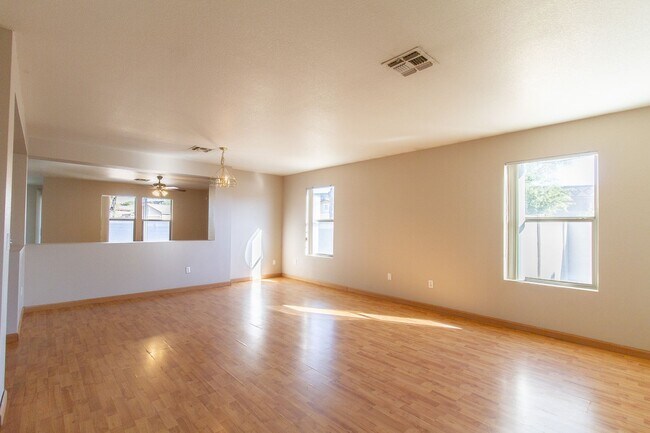 8566 E Desert Ln Mesa, AZ 85209 photo 5