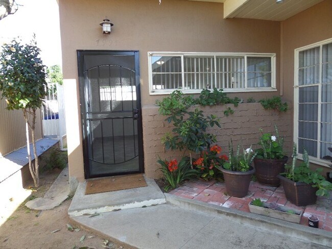 7991 Normal Ave La Mesa, CA 91941