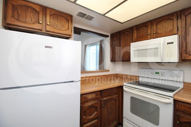 406 E Linda Ln Gilbert, AZ 85234 photo 5