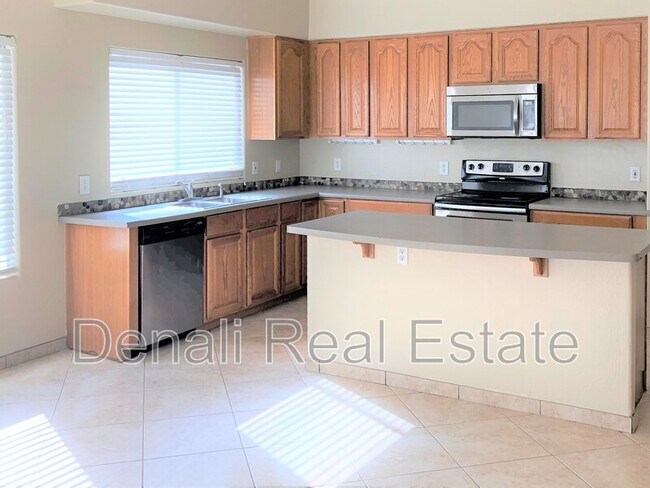 17341 W Papago St Goodyear, AZ 85338 photo 2