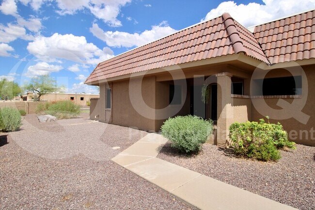 20236 N 6th Dr Phoenix, AZ 85027 photo 3
