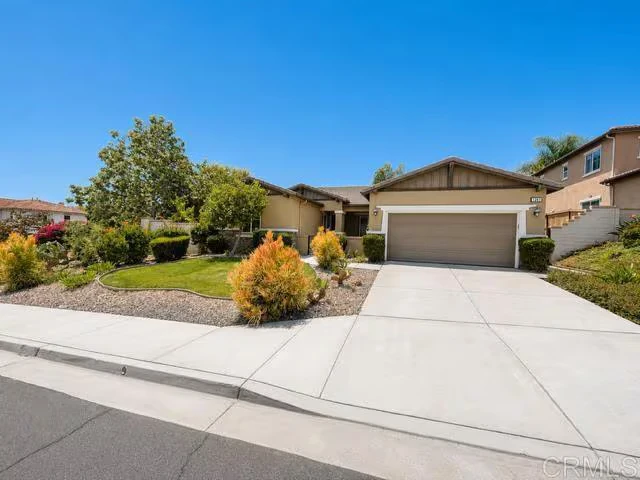 1247 Bellingham Dr Oceanside, CA 92057