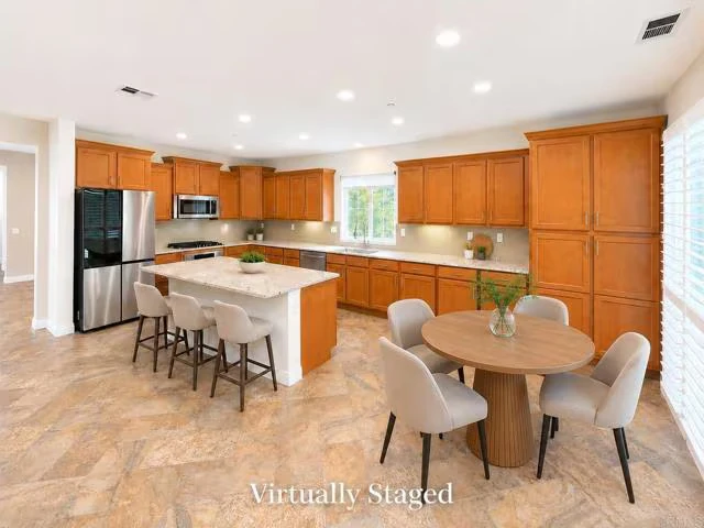 1247 Bellingham Dr Oceanside, CA 92057 photo 5