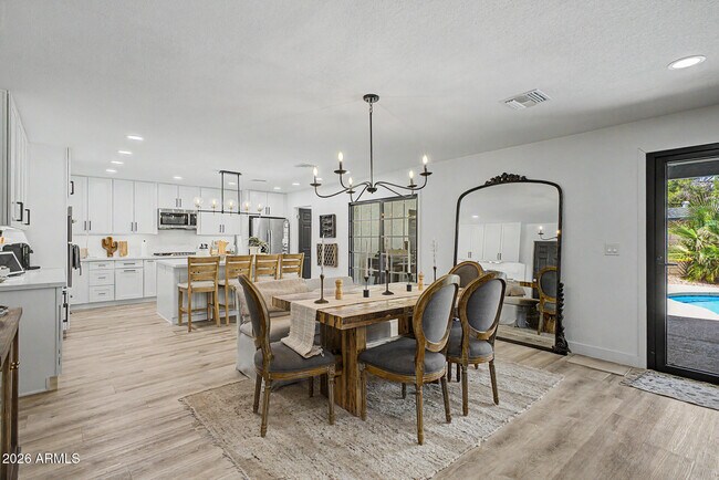 5140 E Poinsettia Dr Scottsdale, AZ 85254 photo 5