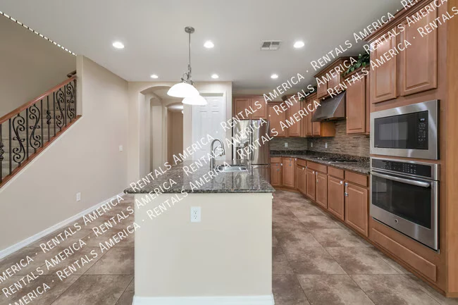 267 E Kaibab Dr Chandler, AZ 85249 photo 4