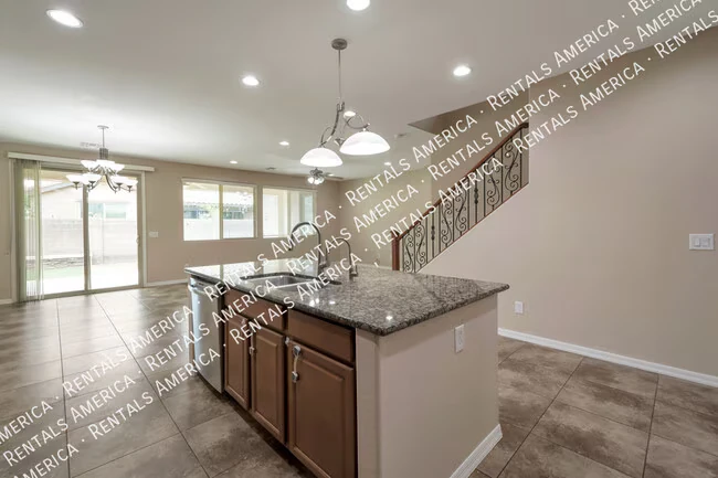 267 E Kaibab Dr Chandler, AZ 85249 photo 5