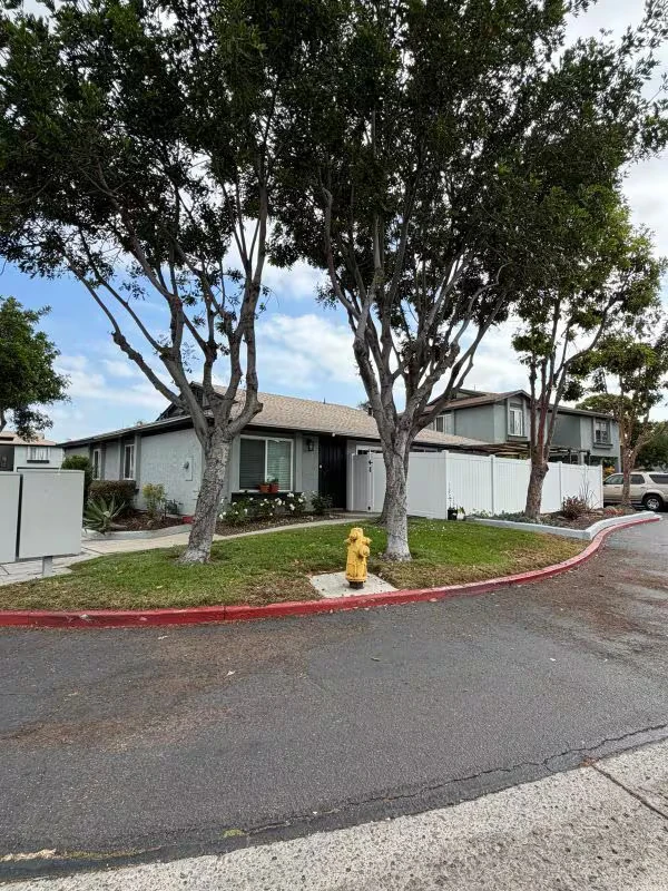 2144 Bluehaven Ct San Diego, CA 92154