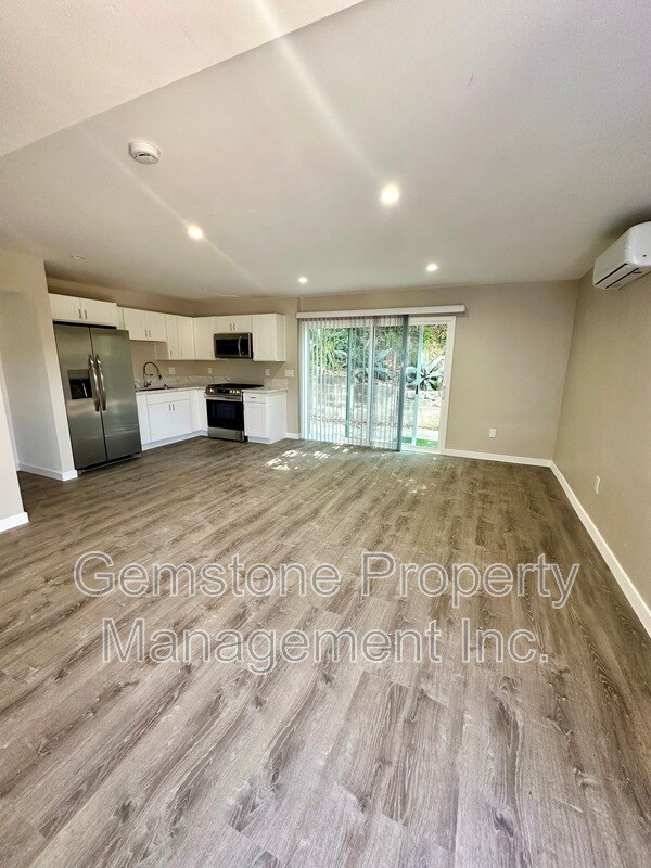 4816 54th St San Diego, CA 92115 photo 5