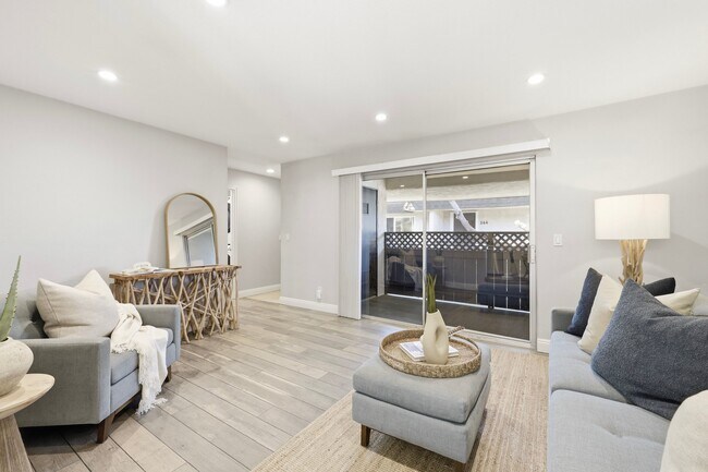 3535 Madison Ave San Diego, CA 92116 photo 3