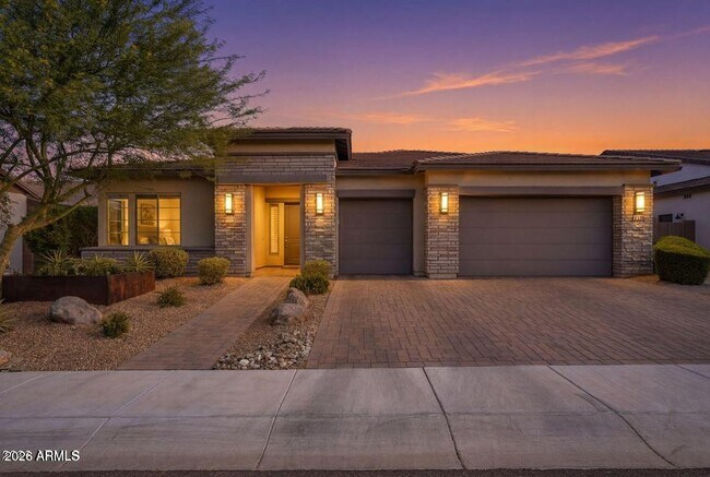 4428 E Roy Rogers Rd Cave Creek, AZ 85331