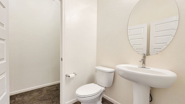 15733 W Polk St Goodyear, AZ 85338 photo 5