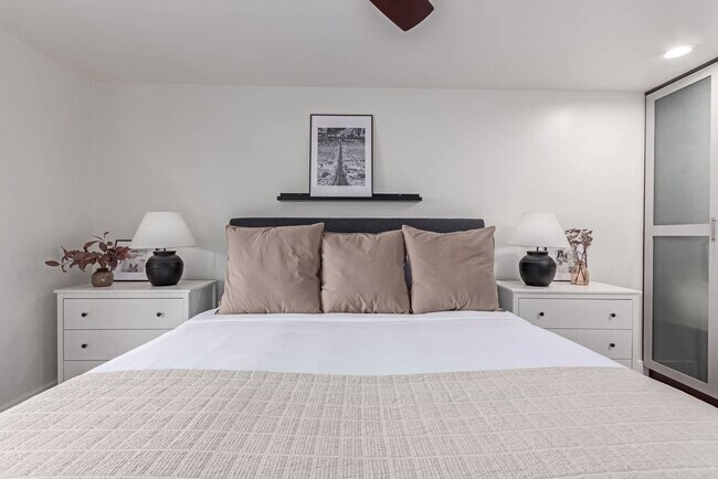 8713 E Osborn Rd Scottsdale, AZ 85251 photo 3