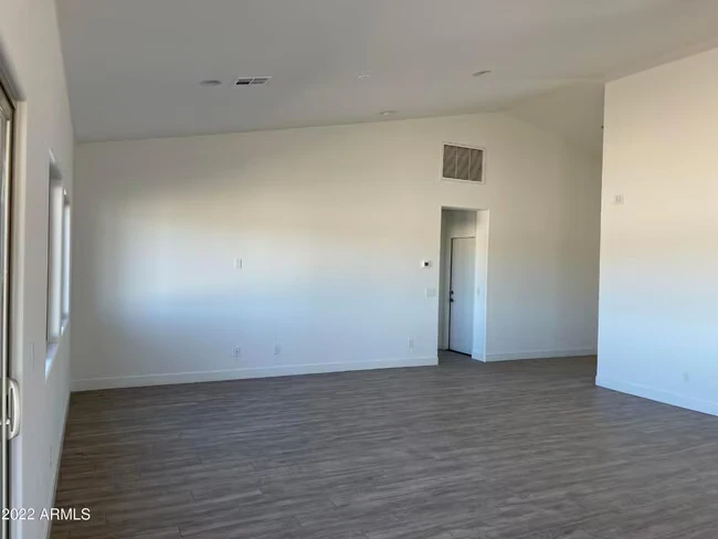 12459 W Cabrillo Dr Arizona City, AZ 85123 photo 4