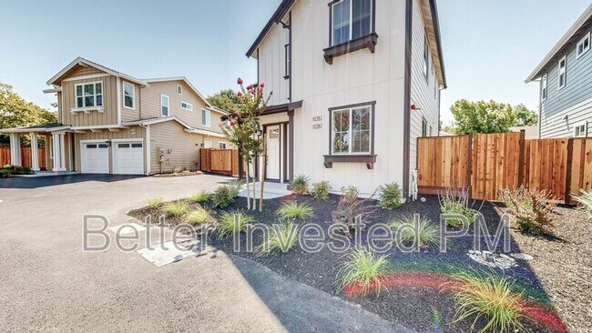 4738 Ima Ln