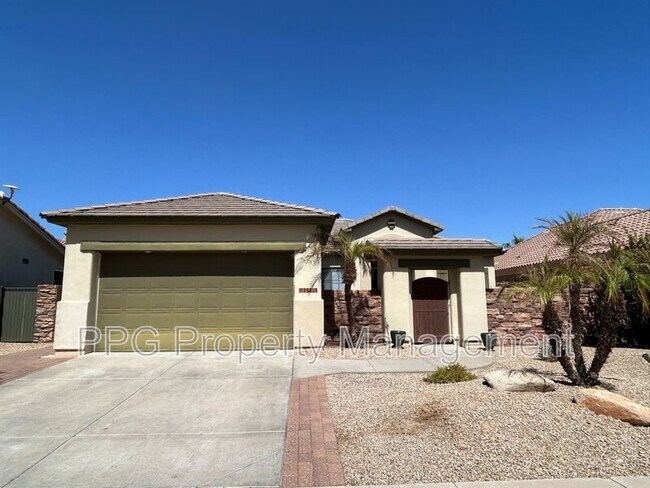 14354 W Monte Vista Rd Goodyear, AZ 85395 photo 2