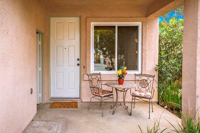 27575 Marian Rd Temecula, CA 92591 photo 3