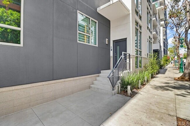 425 W Beech St San Diego, CA 92101 photo 5