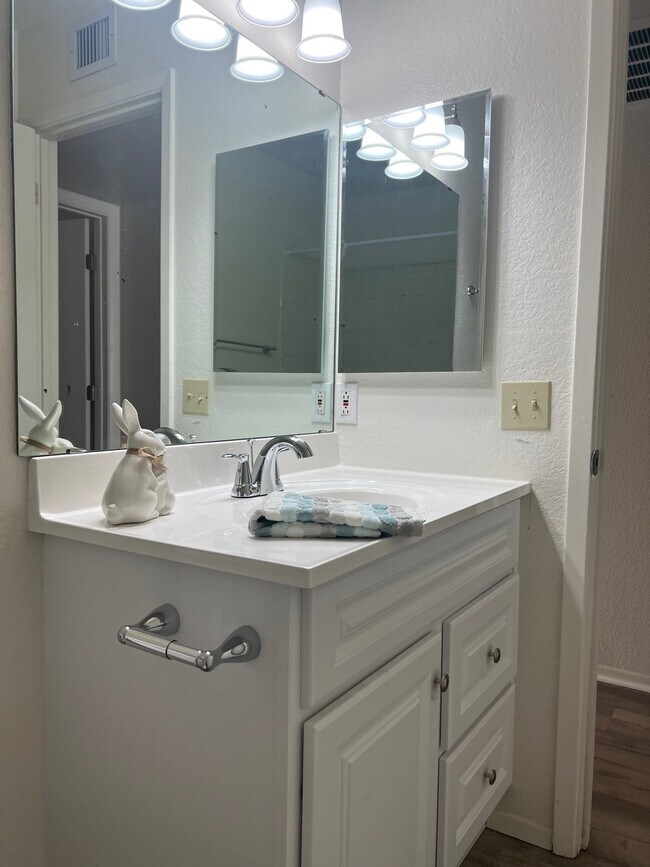 8257 W Santa Cruz Blvd Arizona City, AZ 85123 photo 3