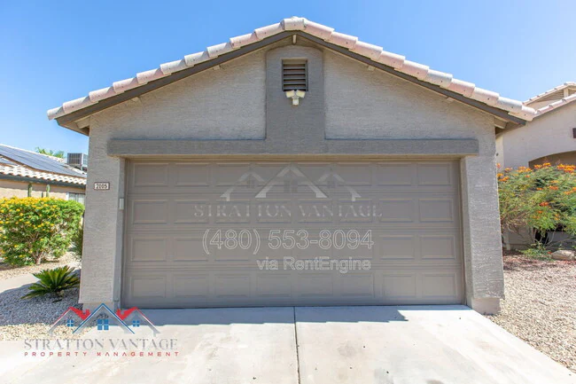 2105 E Donald Dr Phoenix, AZ 85024 photo 4