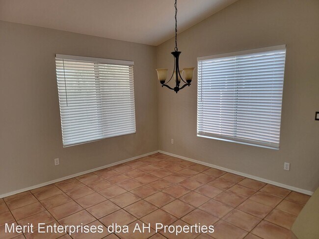 18235 N 85th Dr Peoria, AZ 85382 photo 3