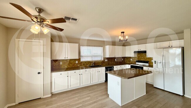 10975 W Sheridan St Avondale, AZ 85392 photo 3